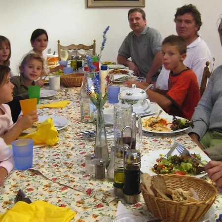 Διαμέρισμα In With Garden Furniture *